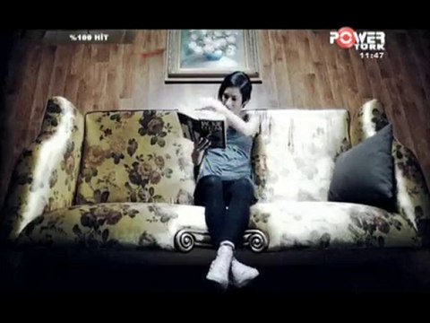 Emre Altuğ -Çifte Kavrulmuş [ Video Klip 2010] By Yigitcan