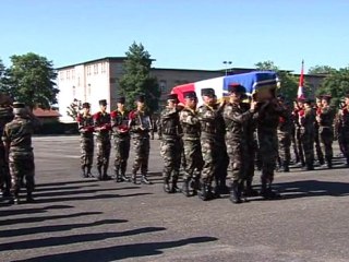 Honneurs militaires au caporal Giffard