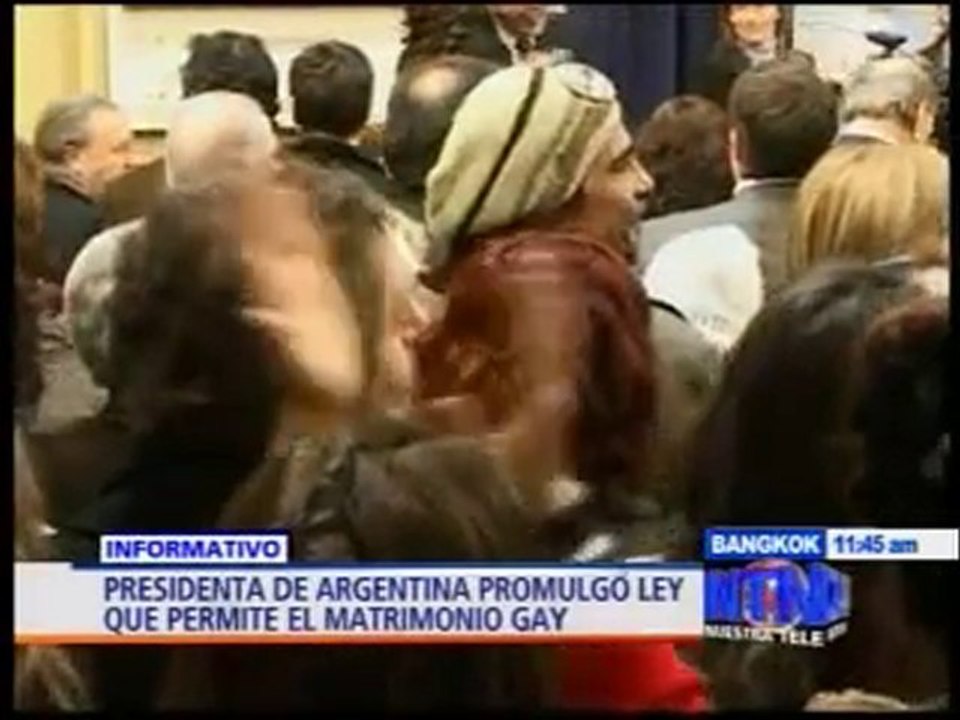 Promulgan ley de bodas gay en Argentina - Noticias