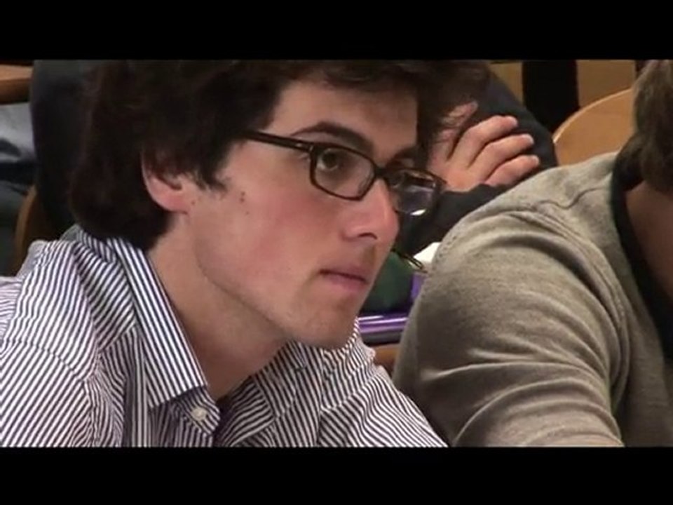 Teaching at ESSEC Business School