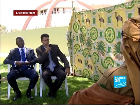 Entretien avec Mouammar Kadhafi, guide de la révolution Liby