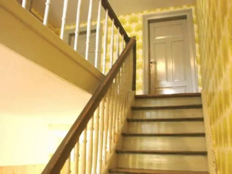 Ik - 0790 - hofstelle mit weideland, stall & scheune