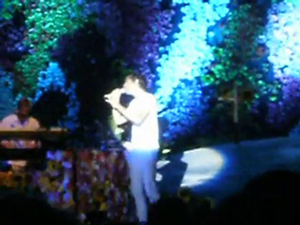 Mika Arènes de Nîmes 20-07-10 La Solitude