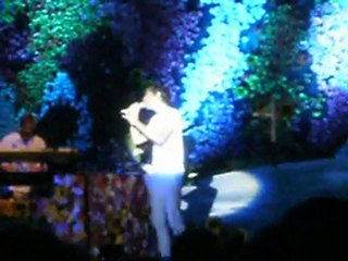 Mika Arènes de Nîmes 20-07-10 La Solitude