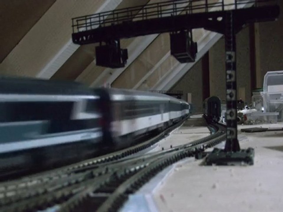 corail passe en gare