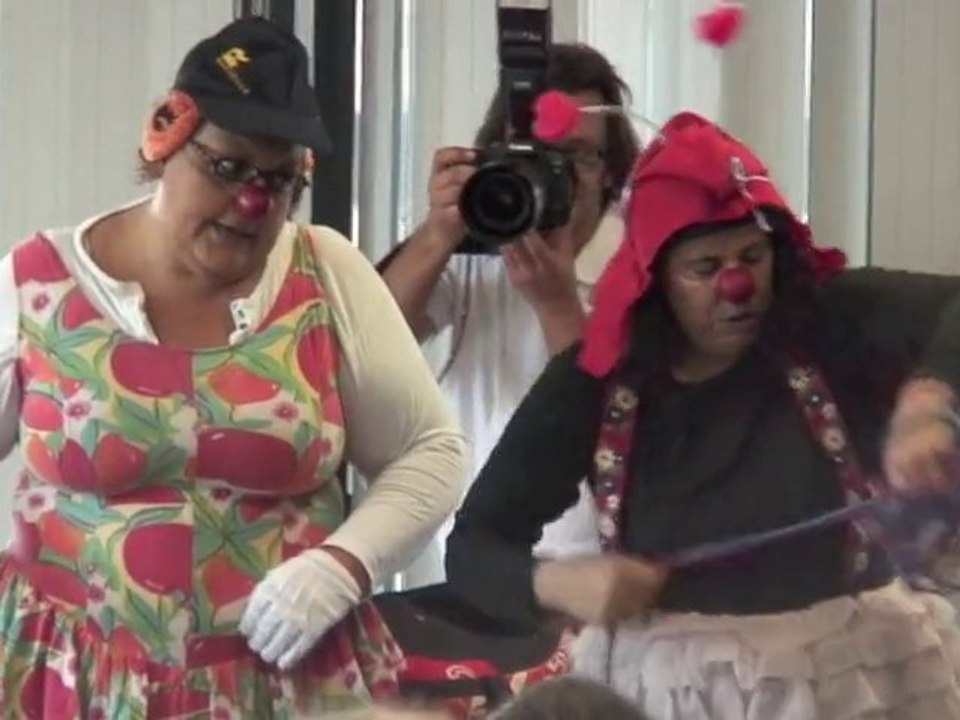 Les Clowns Analystes - Impro Adaptée