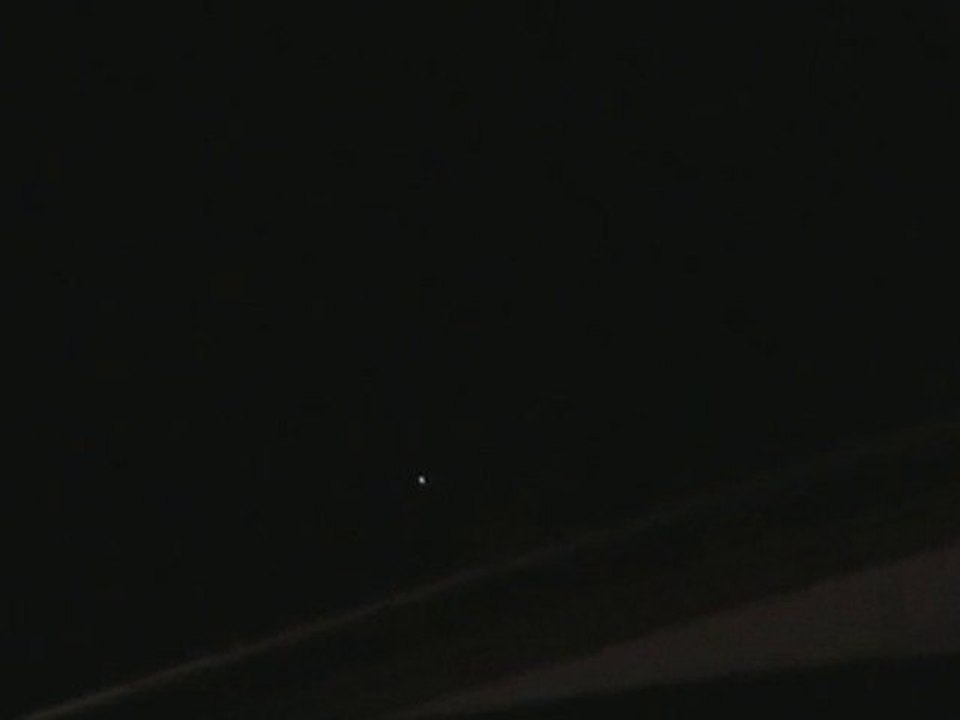 OVNI 02 07 2010 DANS LE CENTRE FRANCE (18)