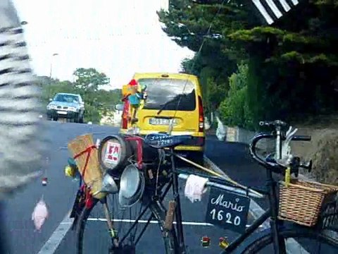 mario et son petit vélo vous souhaite de bonnes vacances