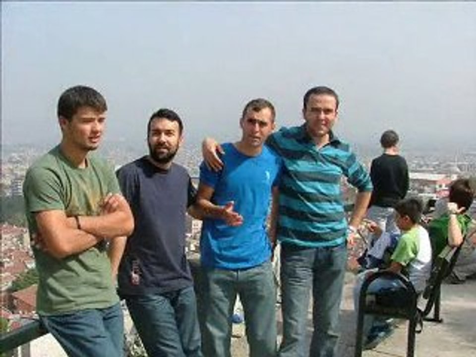 KIZLARI DA ALIN ASKERE