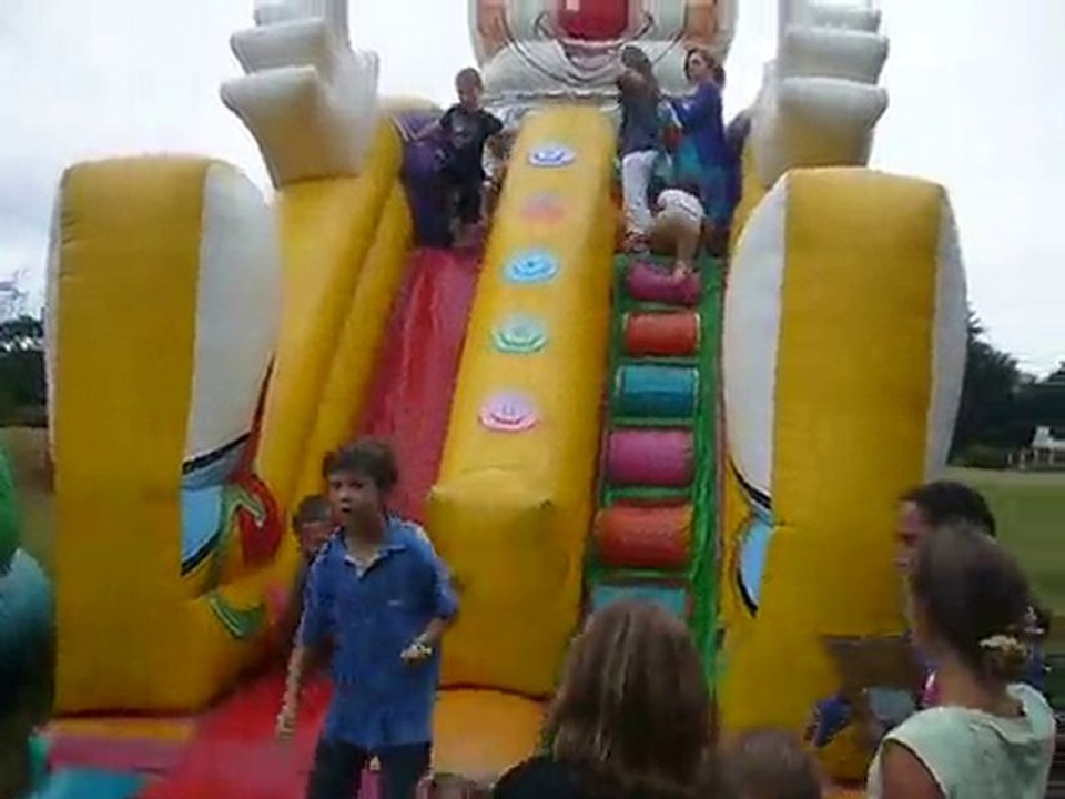 JEUX GONFLABLES Gratuits pour les enfants !!!