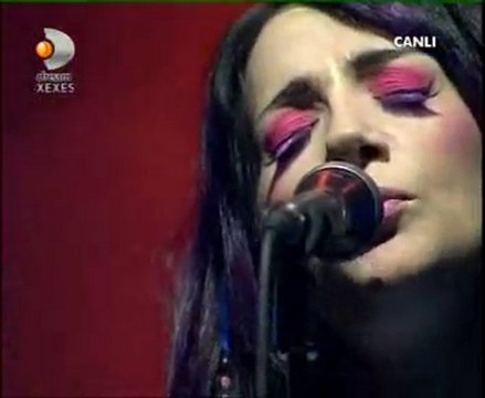 Aylin Aslım - Aşk Geri Gelir (Yüxexes )