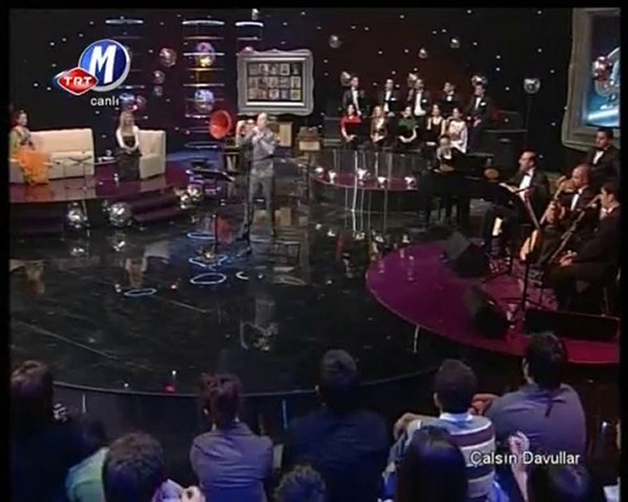 SÜMER EZGÜ'DEN "ARABAYA TAŞ KOYDUM" TÜRKÜSÜ