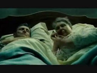 İnanılmaz kaçış sahnesi (Banliyö 13 filminden)