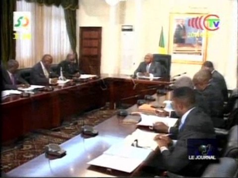 Réunion des ministres du pôle des infrastructures de base