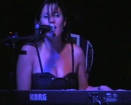 Julie Jourdan.. L'Etranger... Compo Perso...