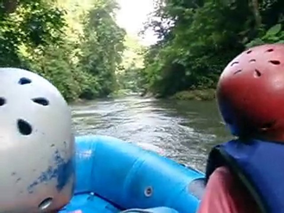 Dans les rapides à Ubud