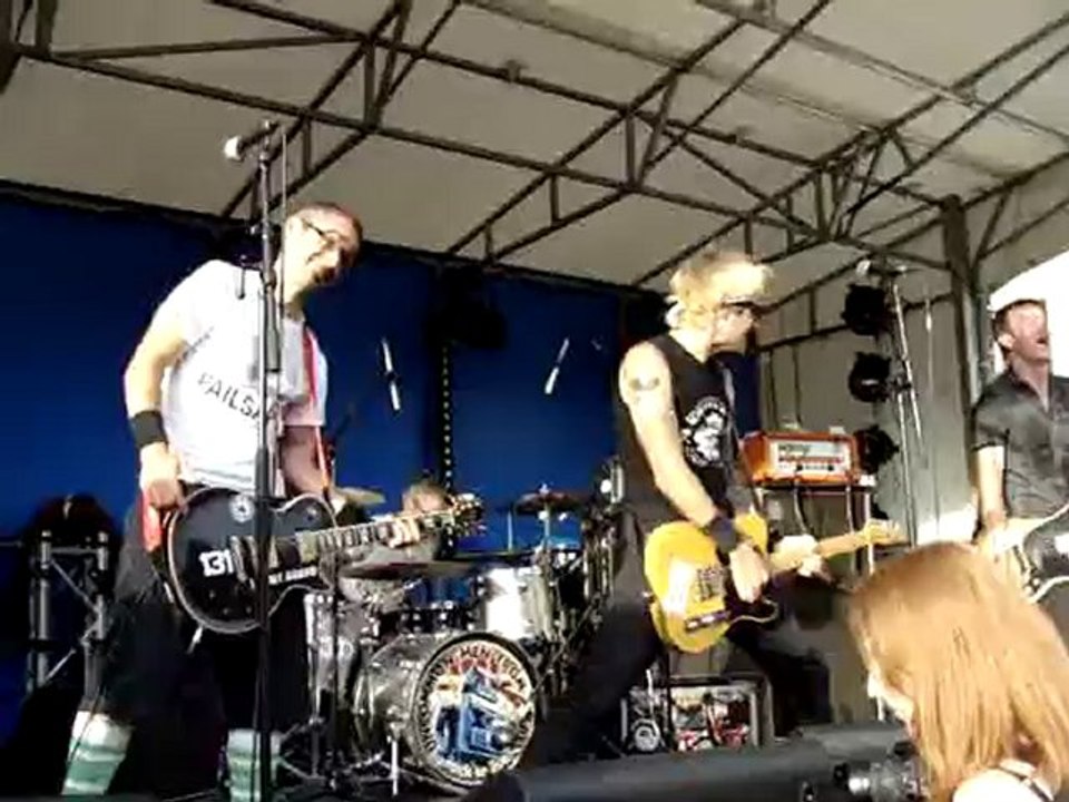 Uncommonmenfrommars @ Power Festival, La Louvière [Be] 2010