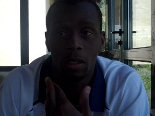 Συνέντευξη Ανρί Καμαρά στο Contra.gr