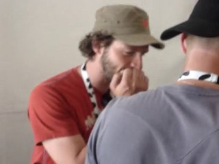 Begood et Dom au micro...