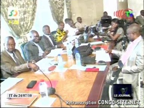 Réunion des ministres du pôle des infrastructures de base