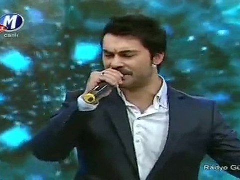 Oktay Bora Ertuğrul £££ GECELER AY GECELER