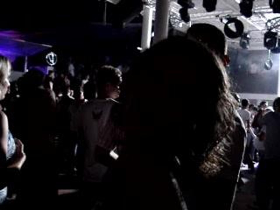 MOV00376