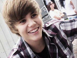 Justin Bieber ft Soulja Boy - Rich Girl