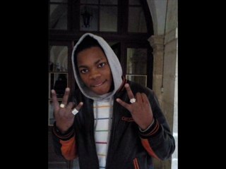 Bencle Feat Genius- Street Life