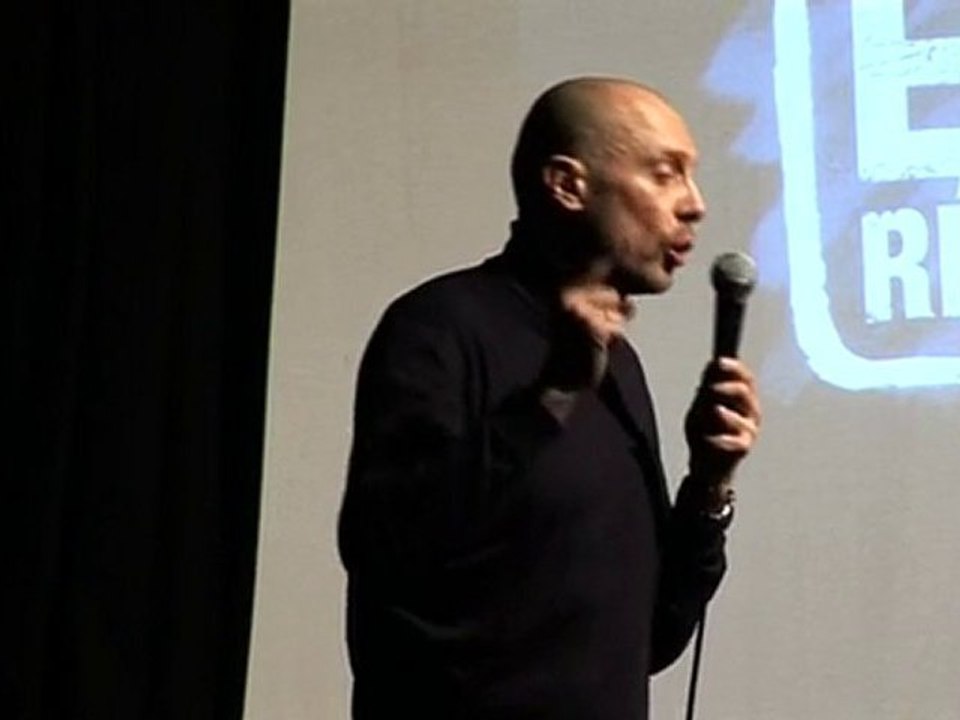Alain Soral dénonce le racisme de gauche