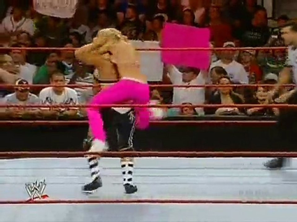 Kelly vs Beth w Santino