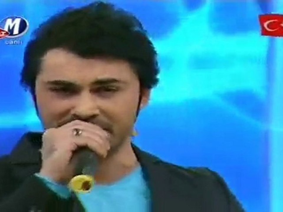 Oktay Bora Ertuğrul £££ AY DIL AY DIL DİLİM YAR