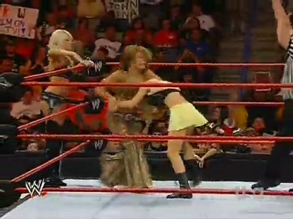 Kelly and Mickie (c) vs Jillian and Layla
