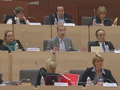 21/04/10 - 2a - Philippe Eymery sur Calais Port 2015