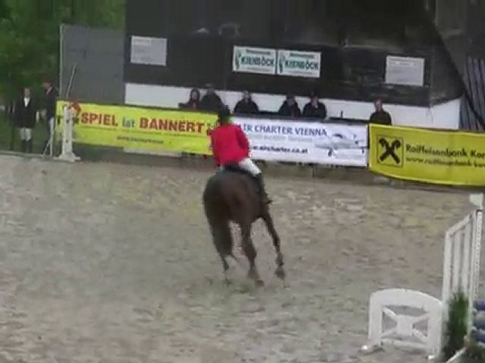 Calmera P, Stilspringprüfung Klasse E