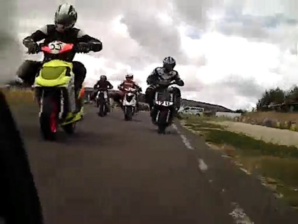 2eme manche scooter et boite open vendeuvre 25 Juillet 2010