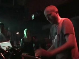 paul kalkbrenner @ Dome 09-part 4