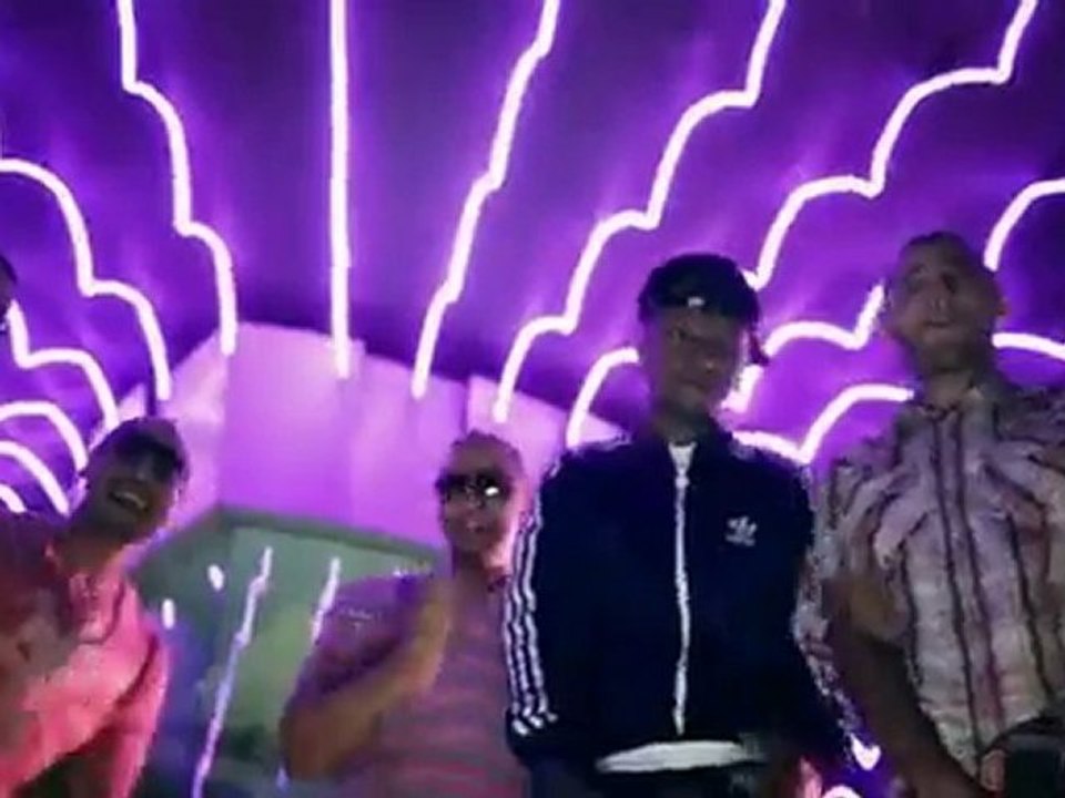 Soprano - CRAZY [CLIP OFFICIEL]