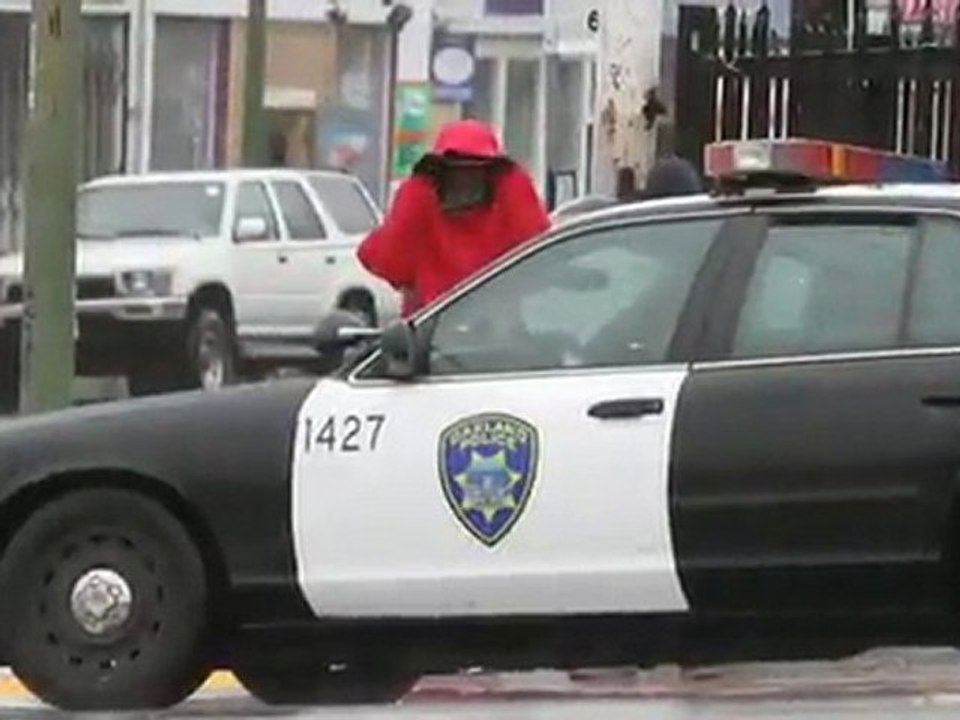 Turf Dancing in the Rain Oakland Californie Excellent !!!