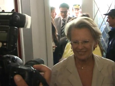 Le Journal vidéo du mardi 27 juillet 2010, édition de 12H00.