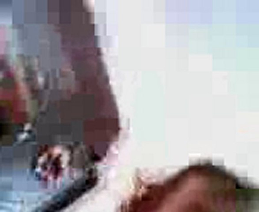 21032010292