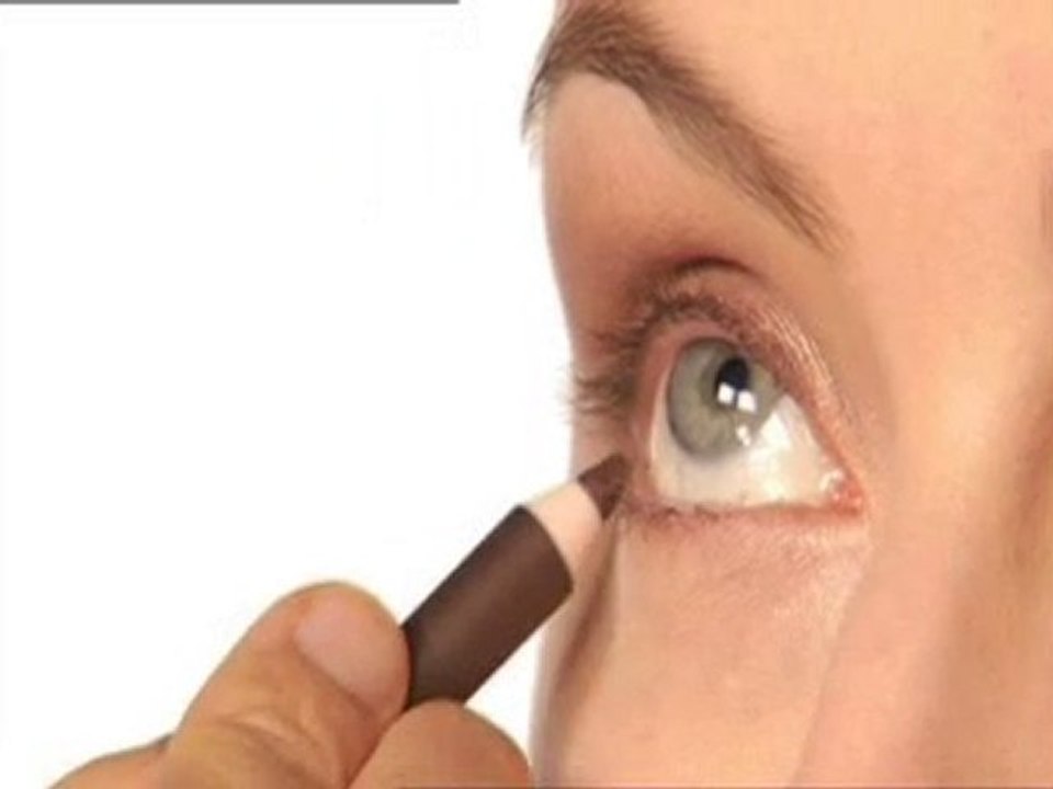 How to Apply Eyeliner Clinique Eyeliner Pencil video Dailymotion