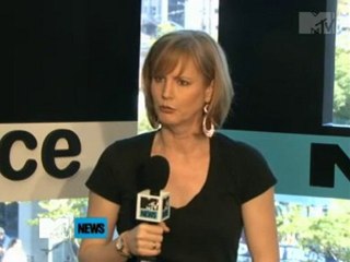 'Breaking Dawn' Scribe Wants Birth Scene To Be 'Visceral'