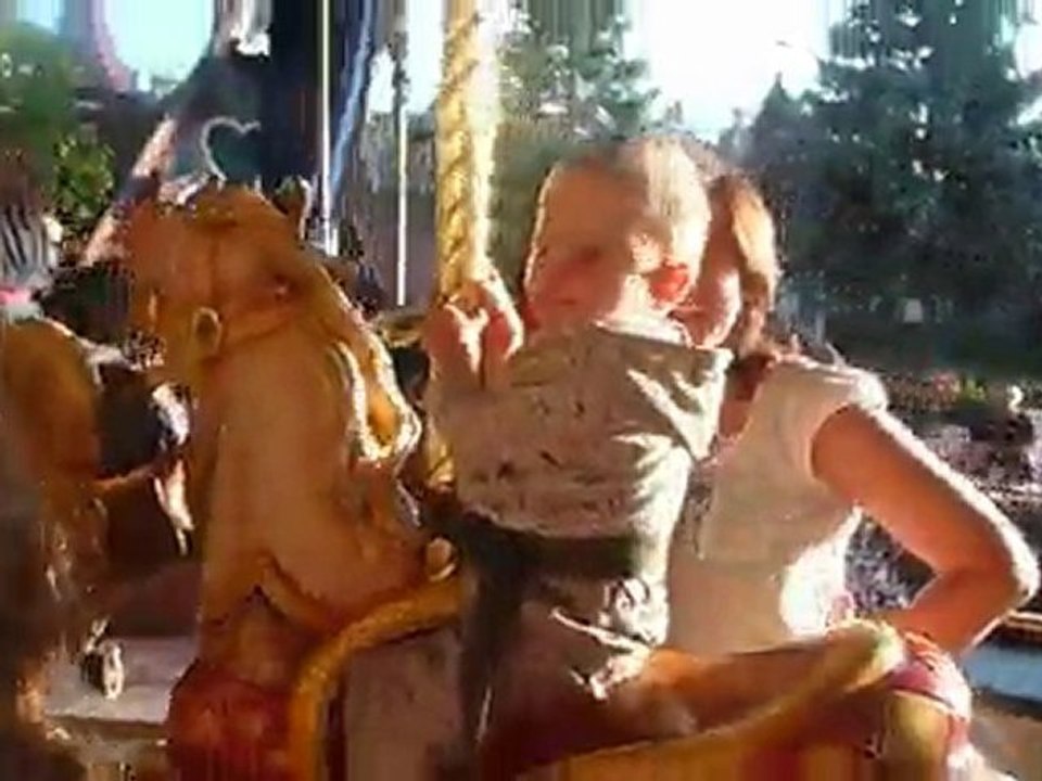 premier tour de manège pour Luka