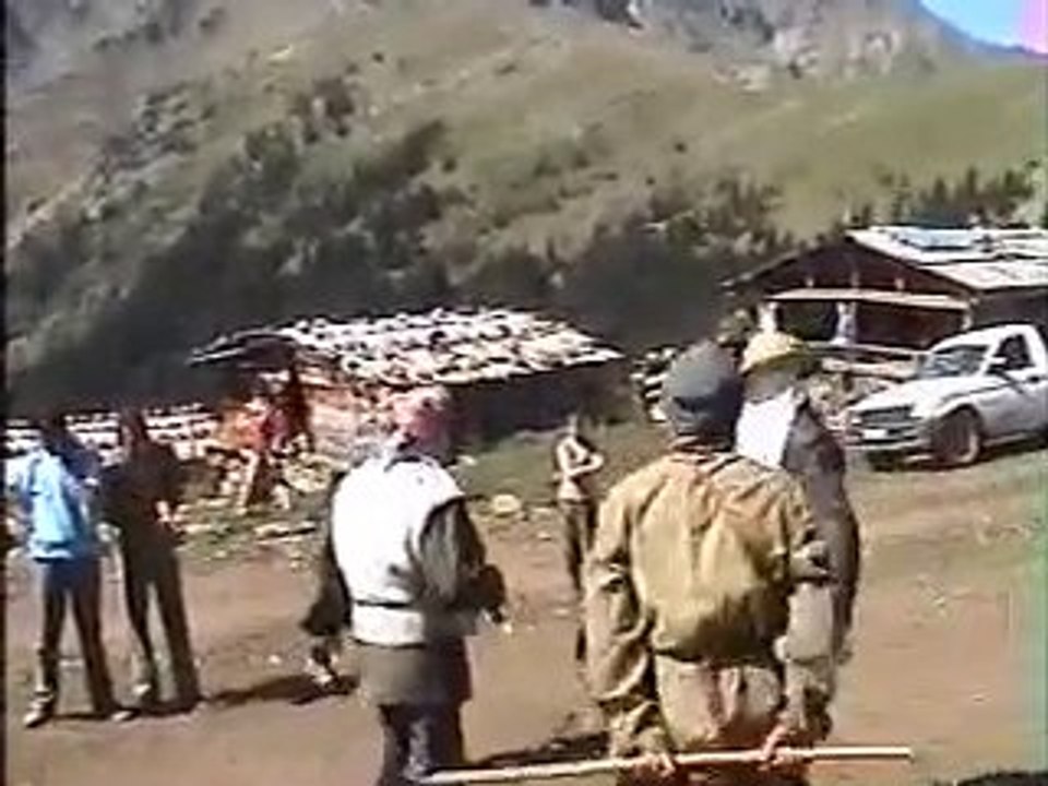 berta bikinala yaylası 2006 yarıdağ eğlencesi -1