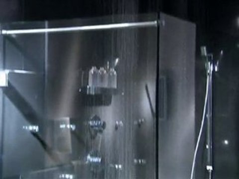 Douche moderneTeuco Box Unlimited avec salle de bain design MONTANARO