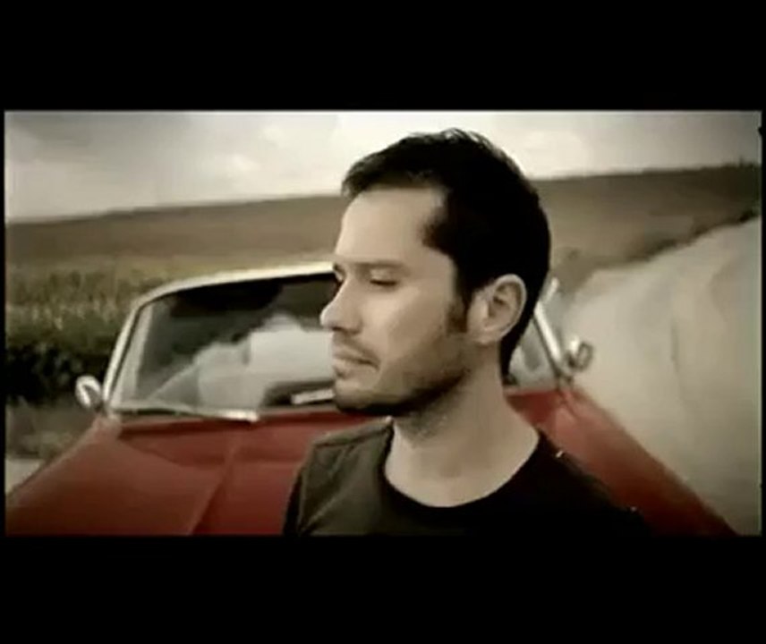 Ozan Doğulu ft. Ziynet Sali - Sen Mutlu Ol (2o1o) Klip izle