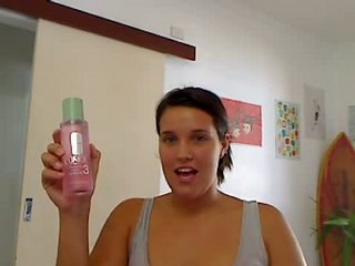 Hannah reviews Clinique 3-Step Skin Care System