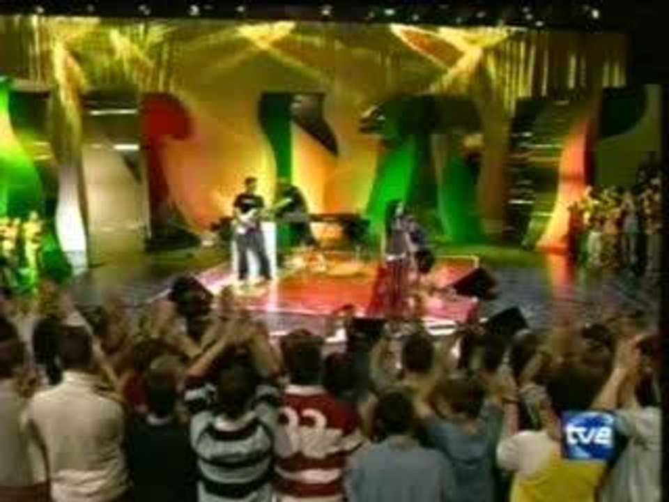 Upa Dance Beatriz Luengo - Hit Lerele