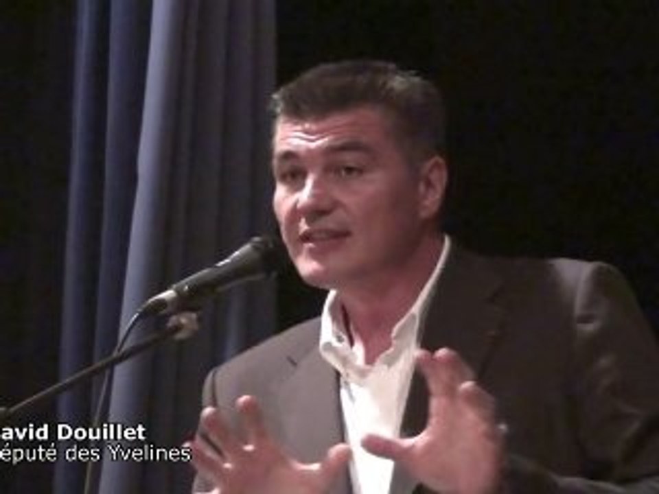 UMP Caravane : "La France fait du haut-niveau"