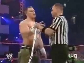 WWE : John Cena VS. Lita (John Cena Tek El Kullanıyor )